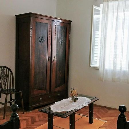 Guesthouse Lidija Sutivan Kültér fotó
