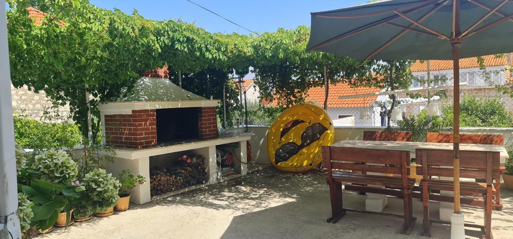 Guesthouse Lidija Sutivan Kültér fotó