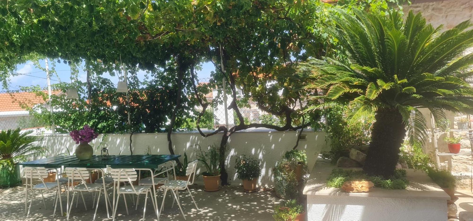 Guesthouse Lidija Sutivan Kültér fotó